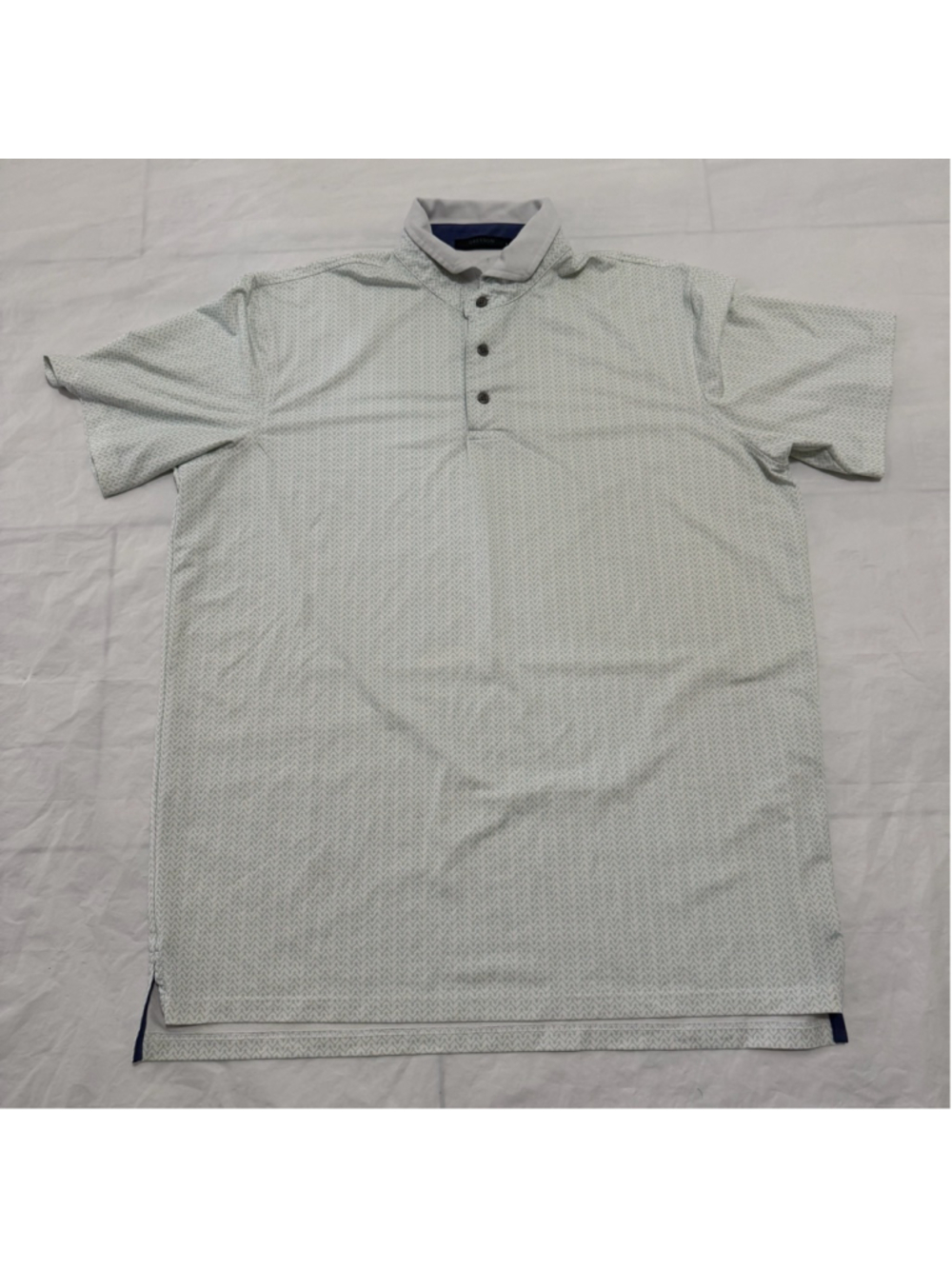 GREYSON Polo Men’s Shirt Size Large with Geometric Pattern